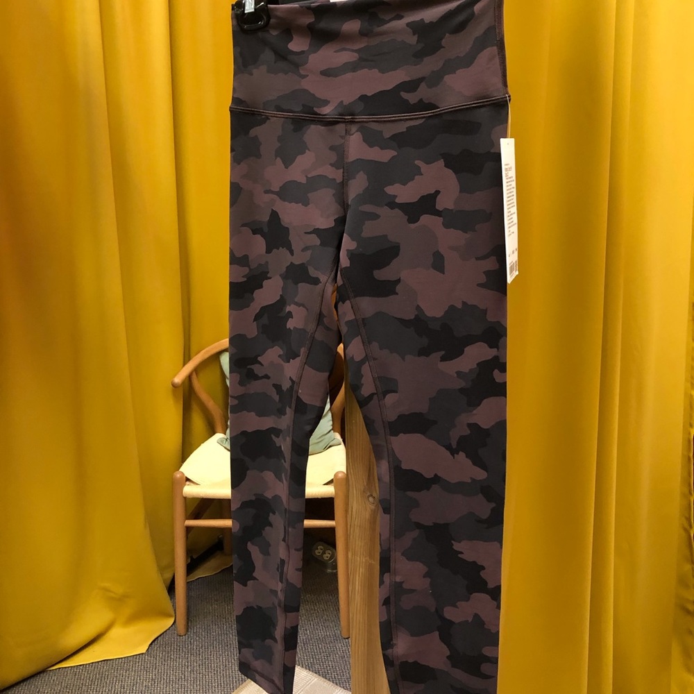 Lululemon Camo Wunder Trainer Tight